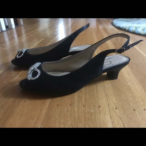 J. Reneé shoes - Picture 3 of 5